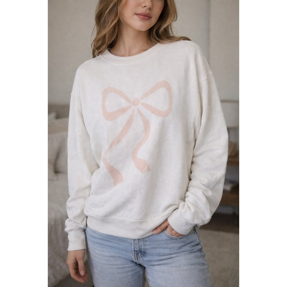 Aerie white sweatshirt soft pink bow button and loop close sz XL womens